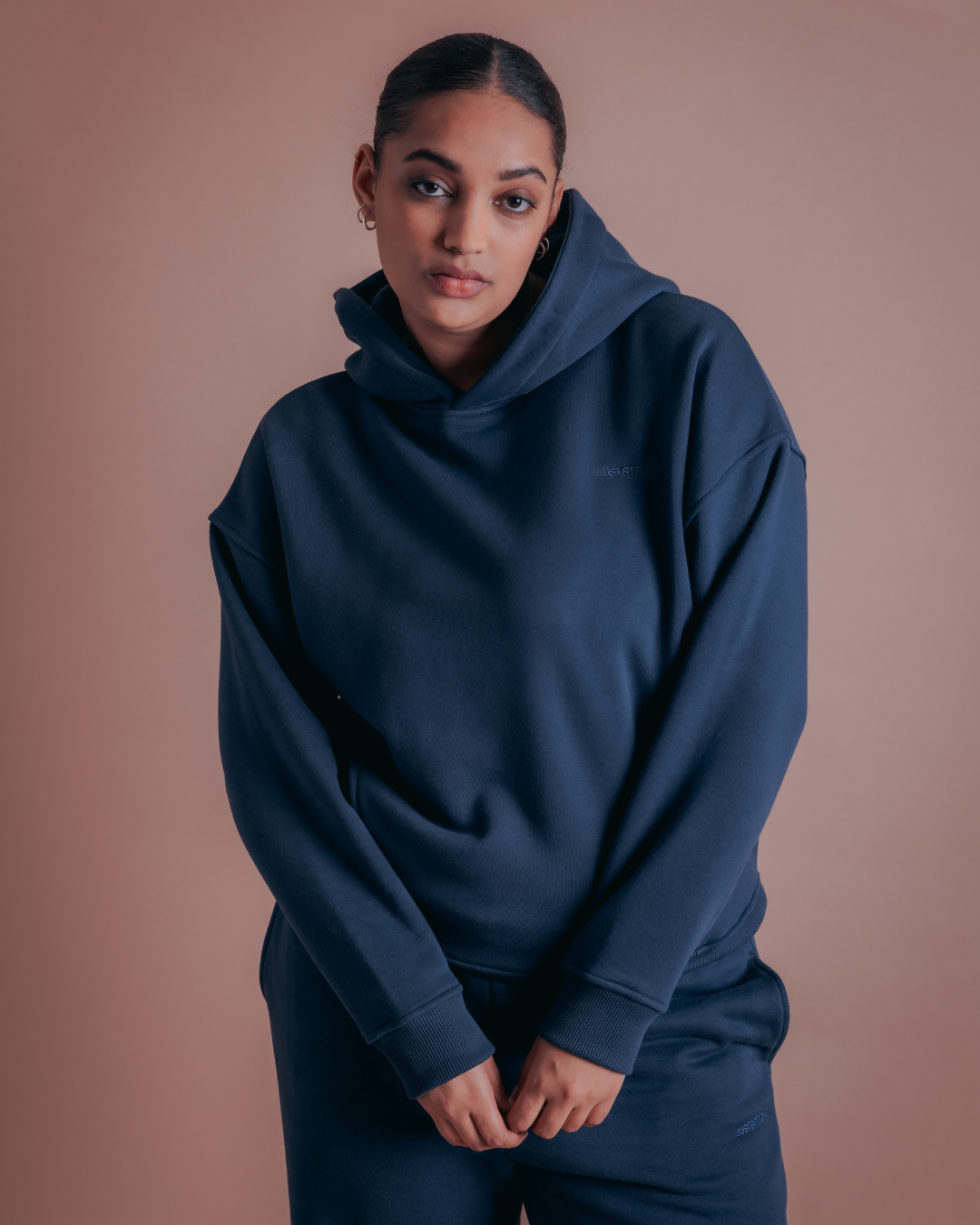 The Classic Hoodie - Navy