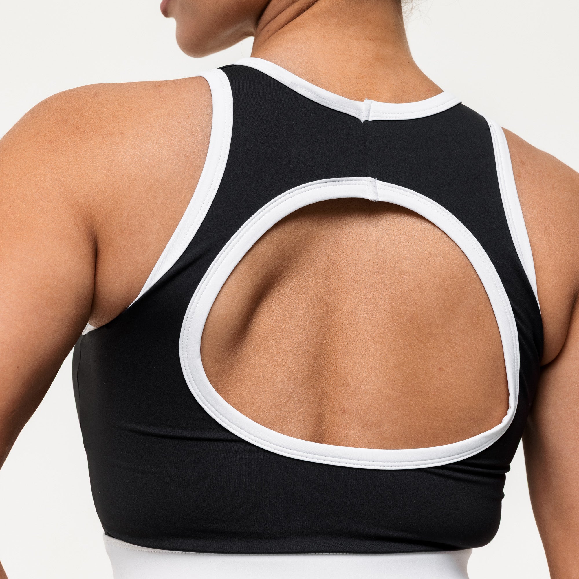 Ace Cropped Vest - Black/White