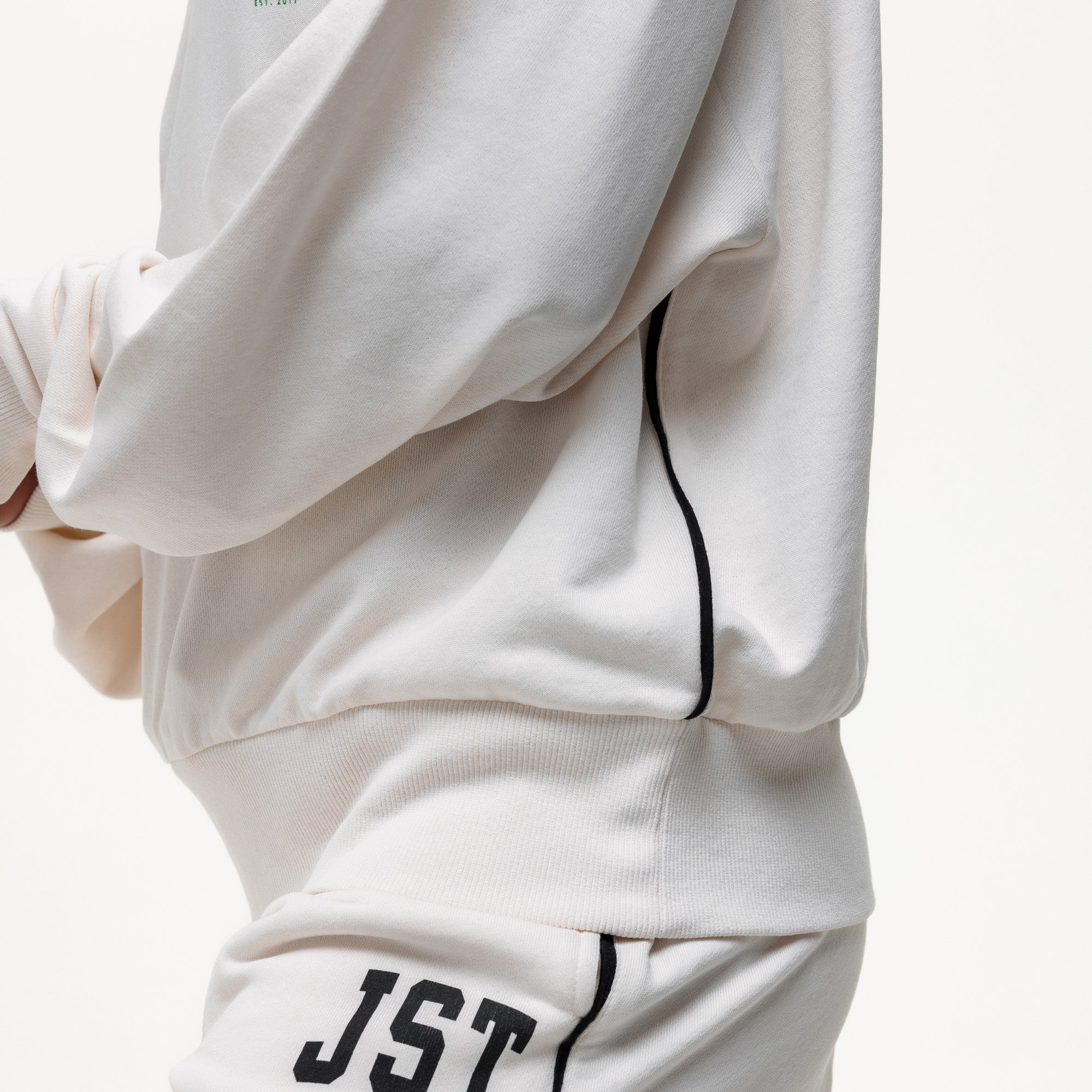 Club House Quarter Zip - Off White