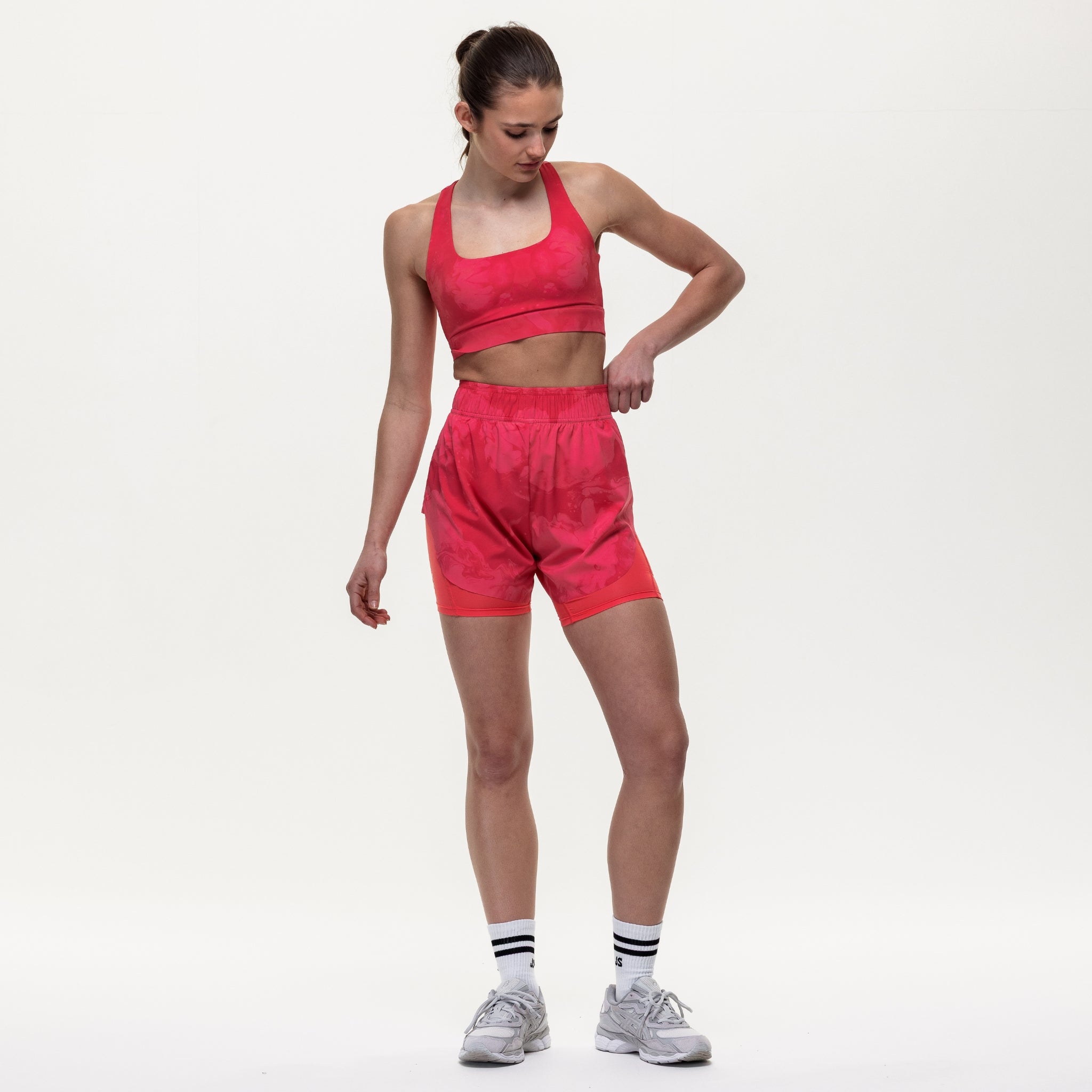 Run The Distance 2-in-1 Shorts - Coral Marble