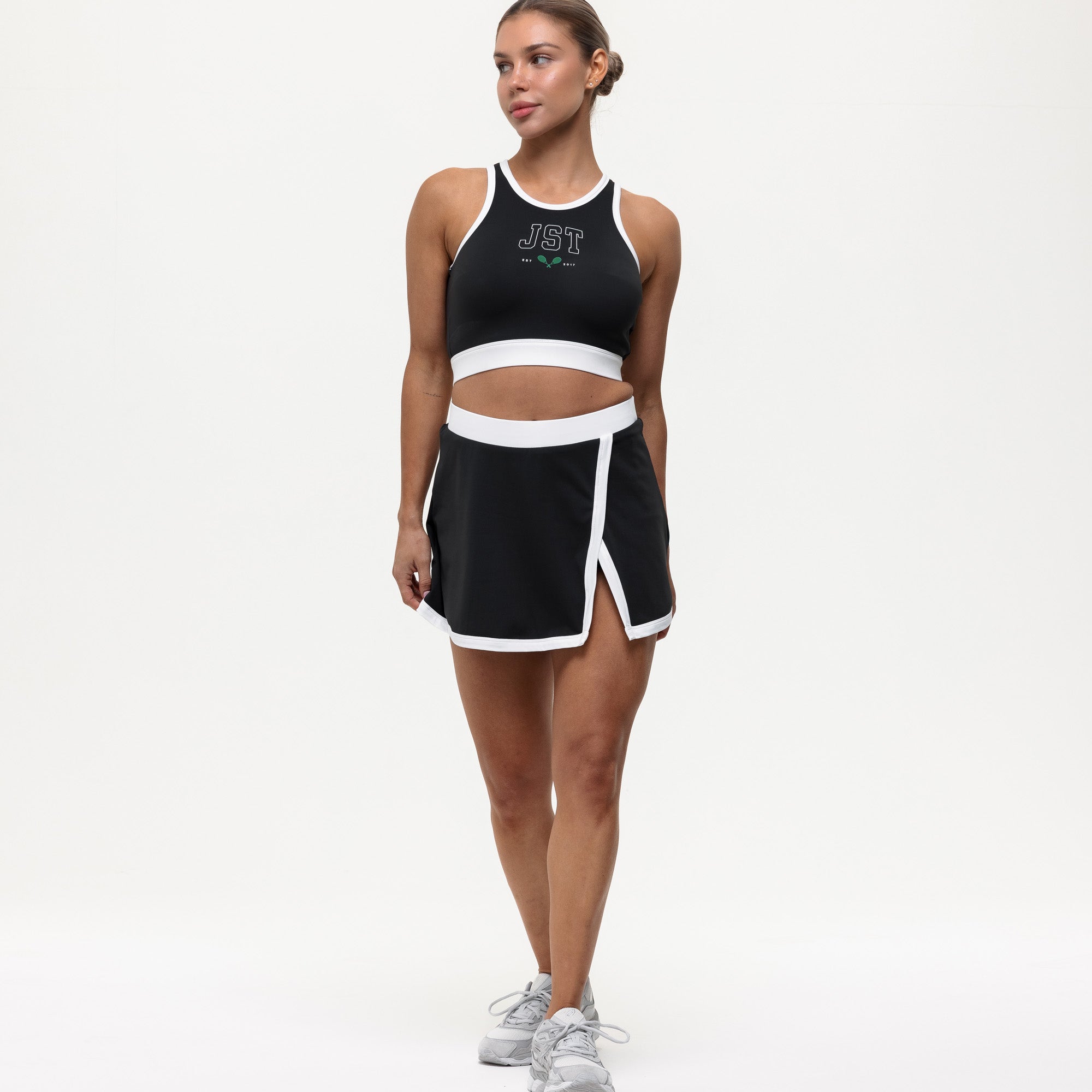 Centre Court 2-in-1 Skirt - Black/White