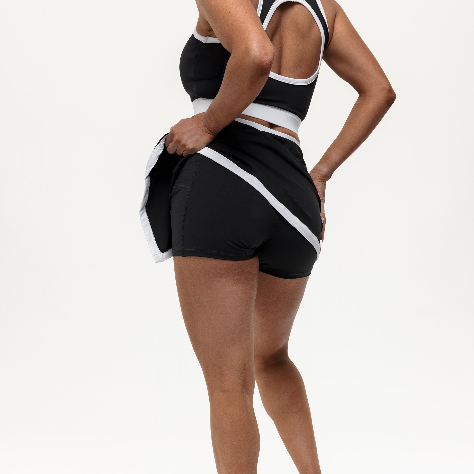 Centre Court 2-in-1 Skirt - Black/White